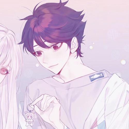 动漫头像情侣男女两张,两个人在虚拟世界中的相伴相守