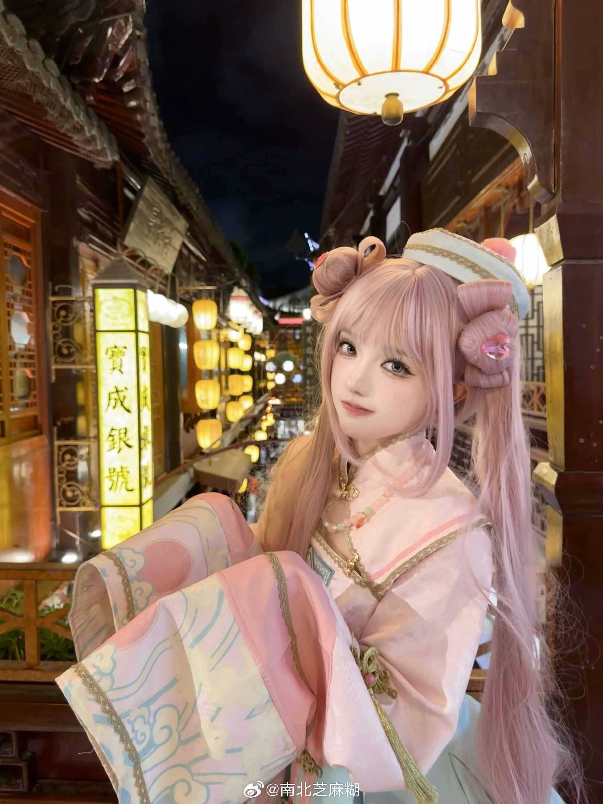 频繁记录着，因为生活值得