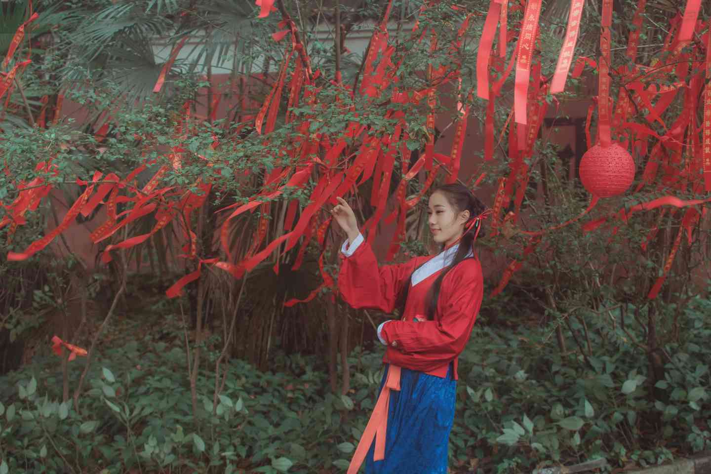 汉服私影  山行