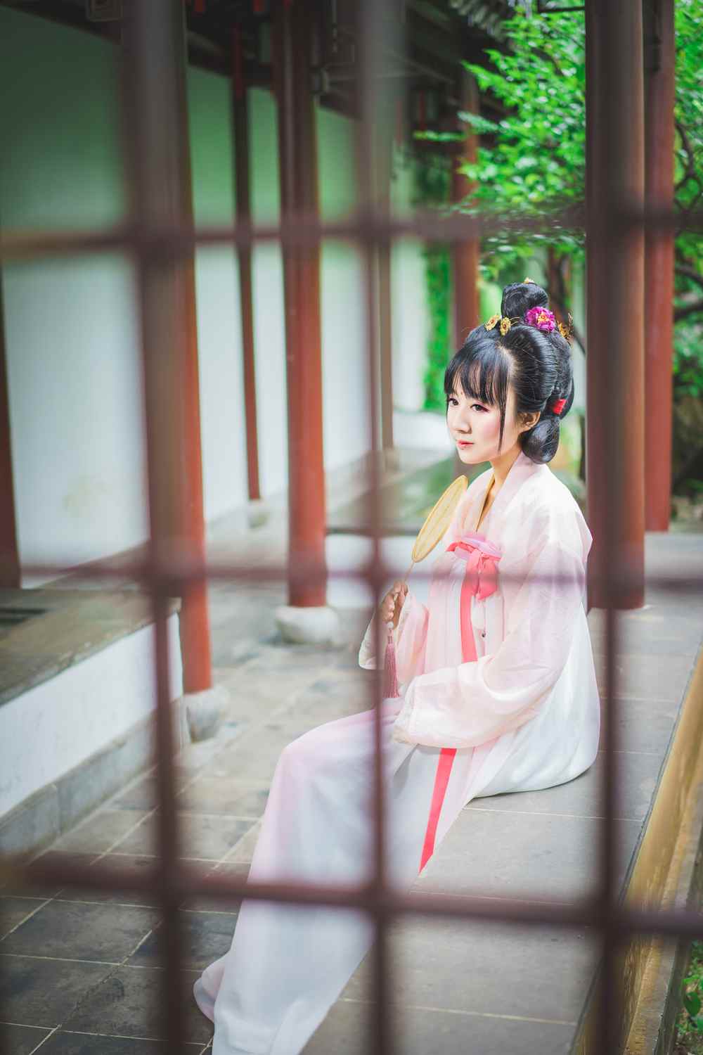 汉服 六月雅事 池亭赏鱼