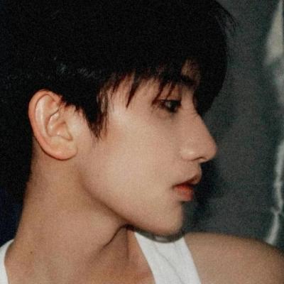 成熟的男生头像图片帅哥，希望帅可以治愈一切