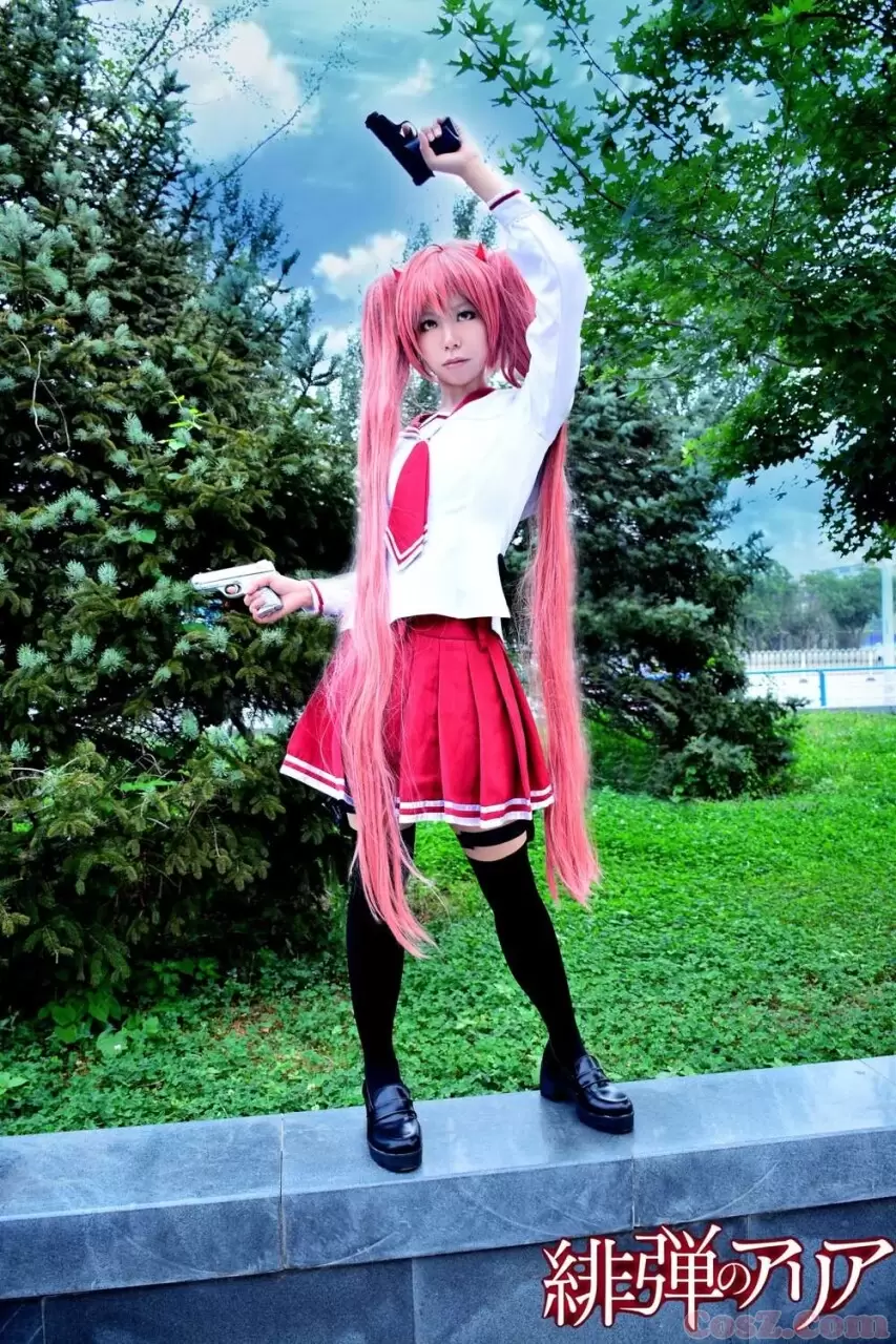 《C站·第272期》亚里亚黑丝学姐你想不想做她的一颗子弹上膛！