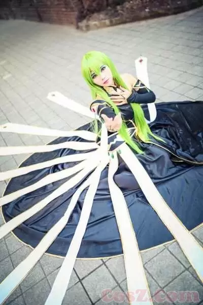 《C站·第271期》女王 C.C.皇后装COS