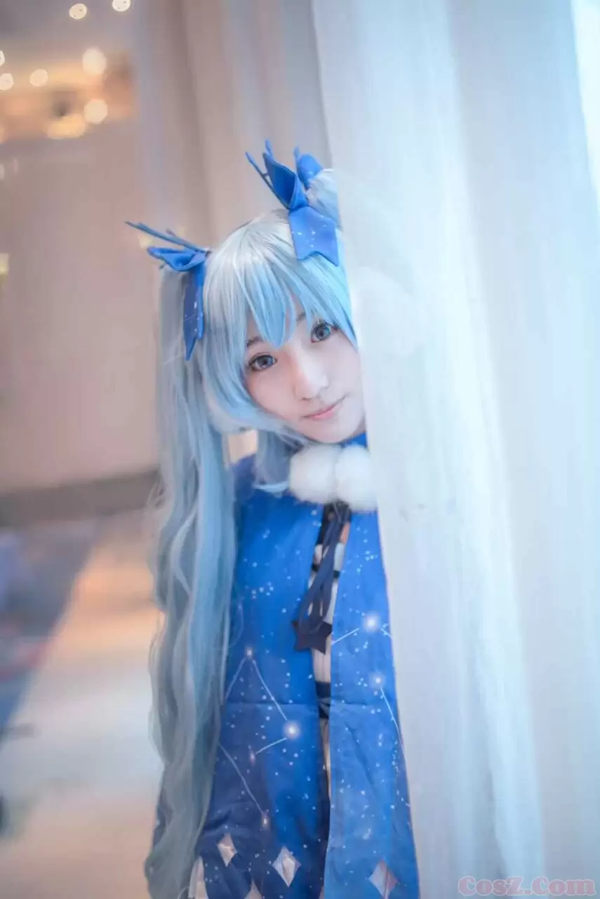 《C站·第194期》初音miku冬夜星空点点上衣好看么