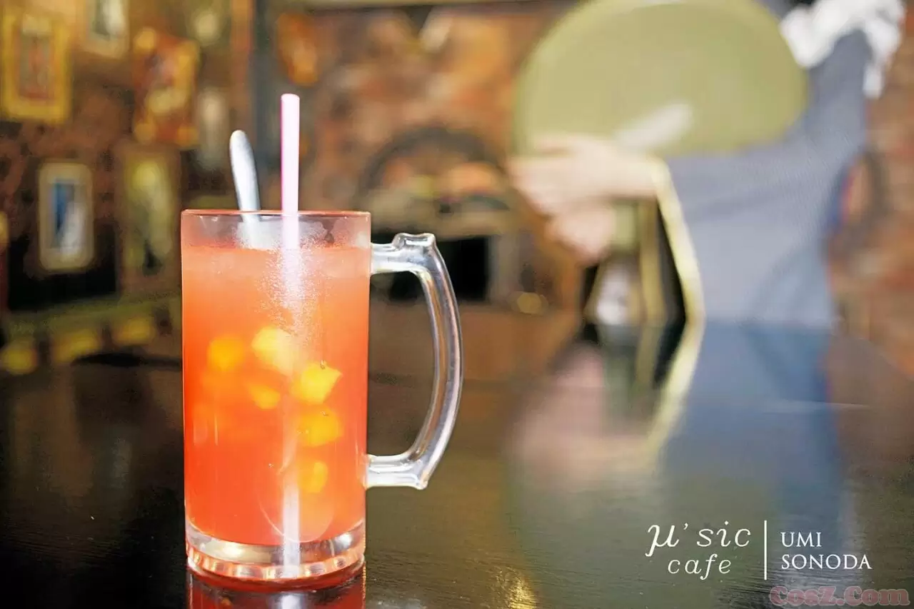 《C站·第186期》咖啡店女仆COS可以喂你一点甜点哦