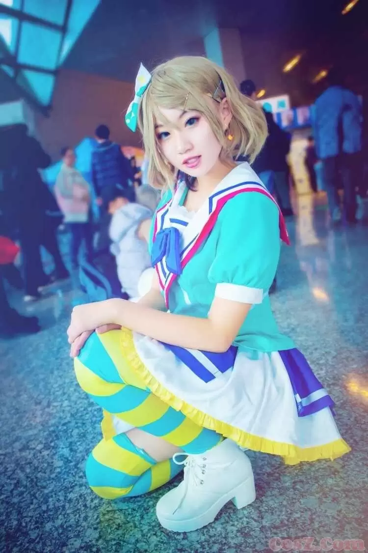 《C站·第153期》传说千年洞中有这么一个漂亮诱惑的美人狐仙小姐姐