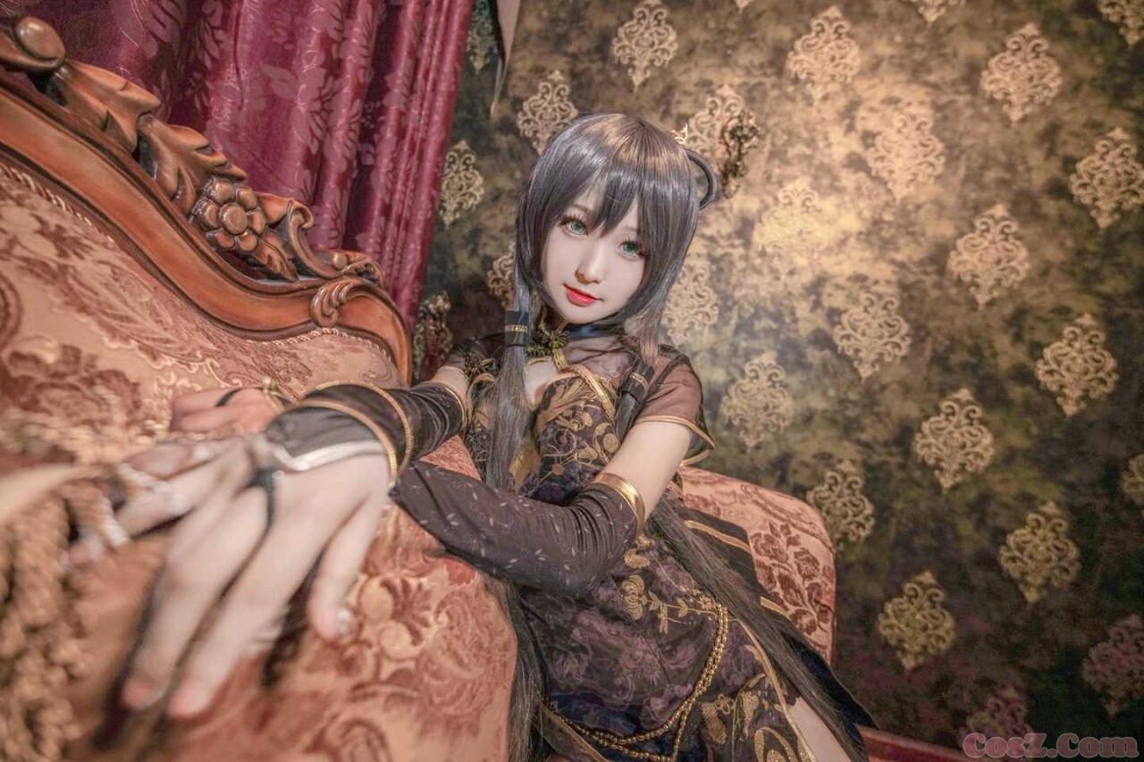 很有御姐味道的一个小姐姐网袜高跟当然不在话下！