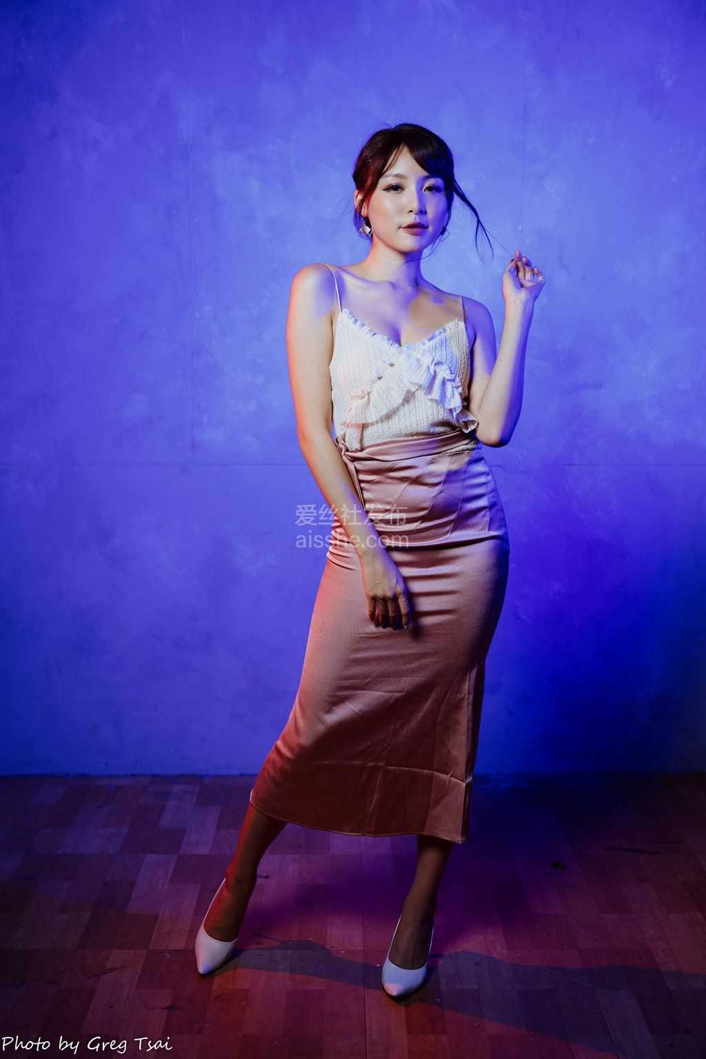 精选模拍作品 NO.245 Ashley 粉紅長裙高跟-美图