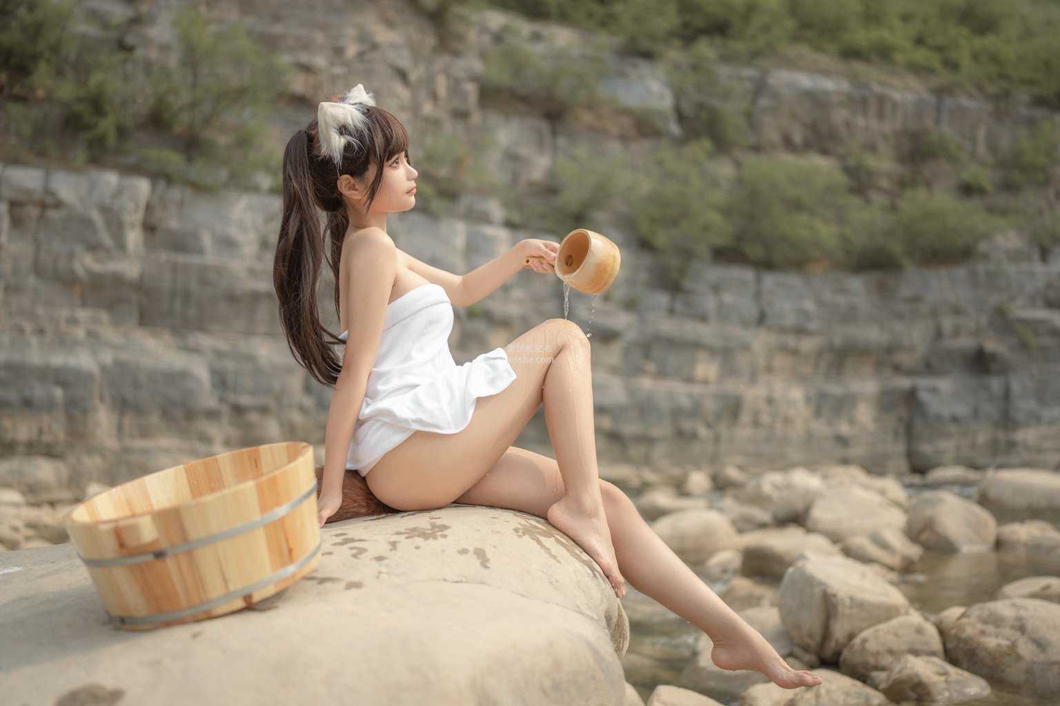 知名动漫博主@蠢沫沫 小熊猫-美图