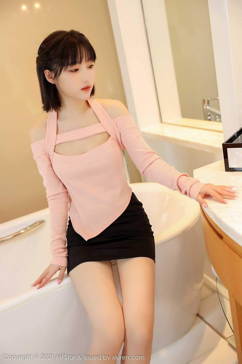 [MFStar模范学苑] 2021.12.06 VOL.545 甜筒晓彤-美图