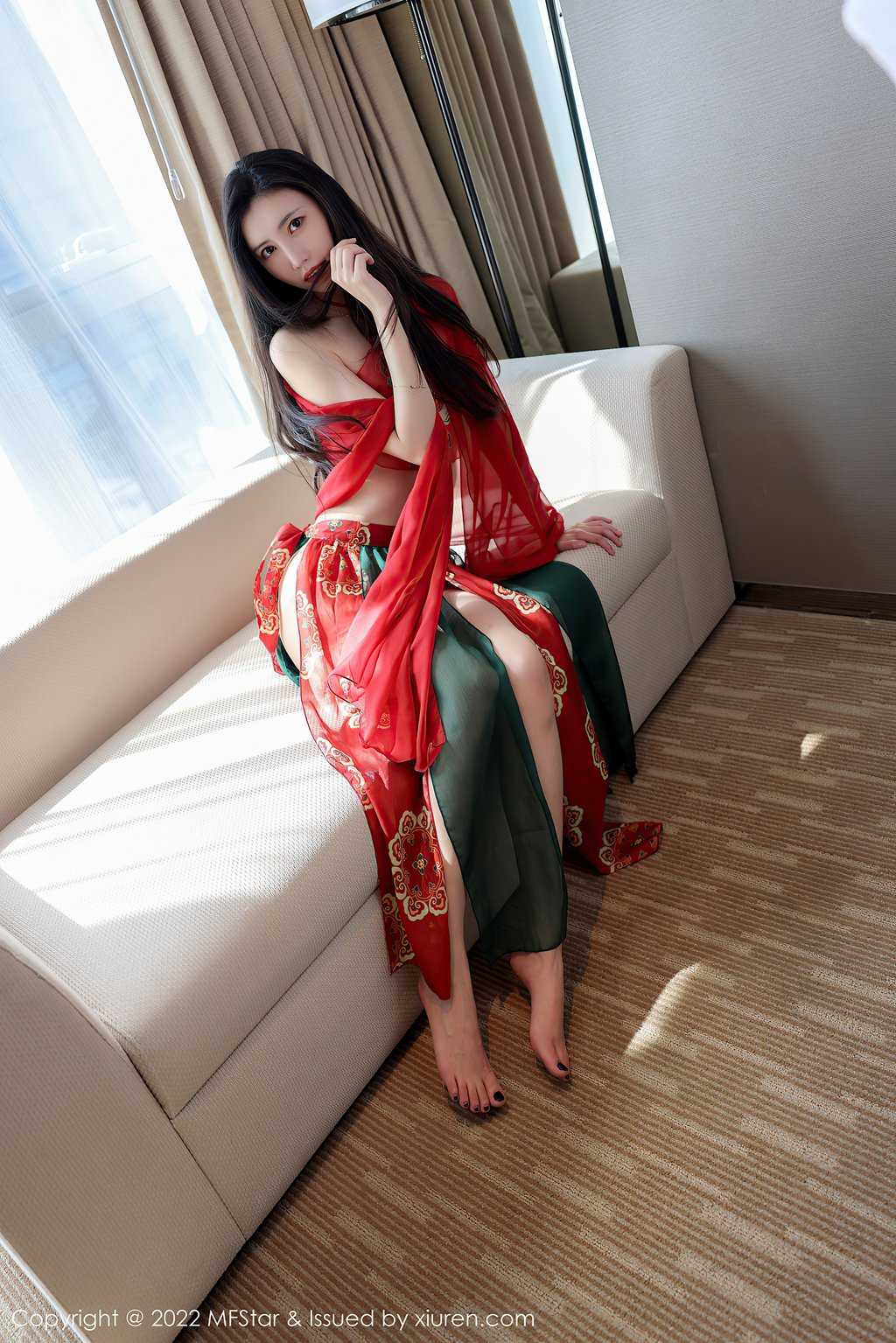 [MFStar模范学苑] 2022.03.16 Vol.560 吴思晚-美图