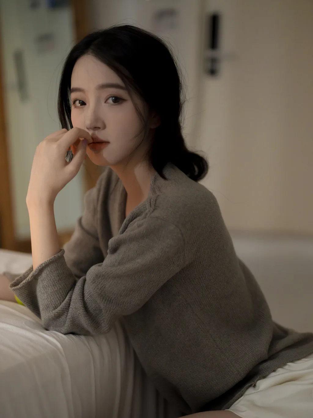 [YITUYU艺图语]2023.02.21 烛光夜色 幽灵胡子[35+1P/452MB]-美图