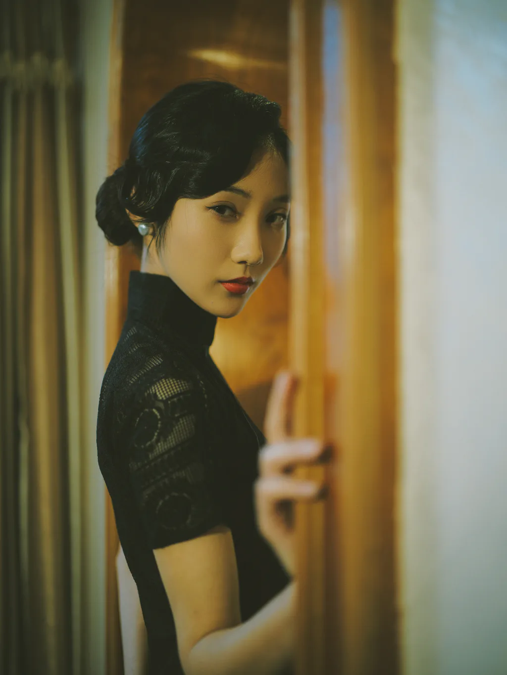 [YITUYU艺图语]2023.02.26 留声机 阿万[36+1P/287MB]-美图