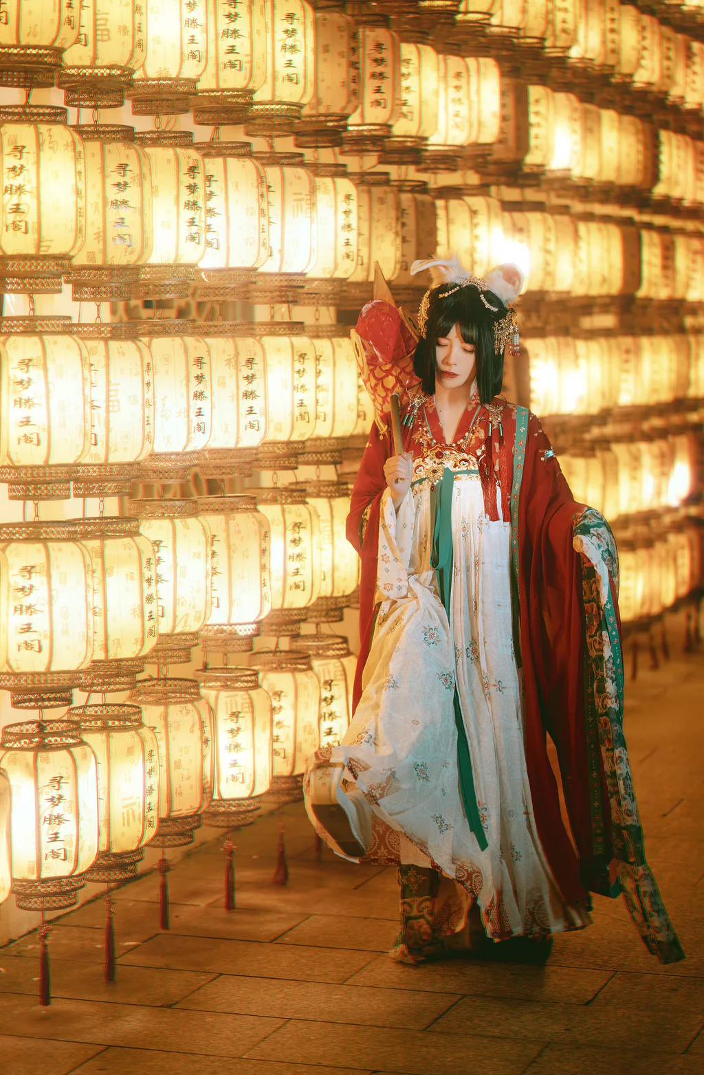 图片[2]-[YITUYU艺图语]2023.02.28 和我一起去灯会吧 激辣[22+1P/120MB]-美图