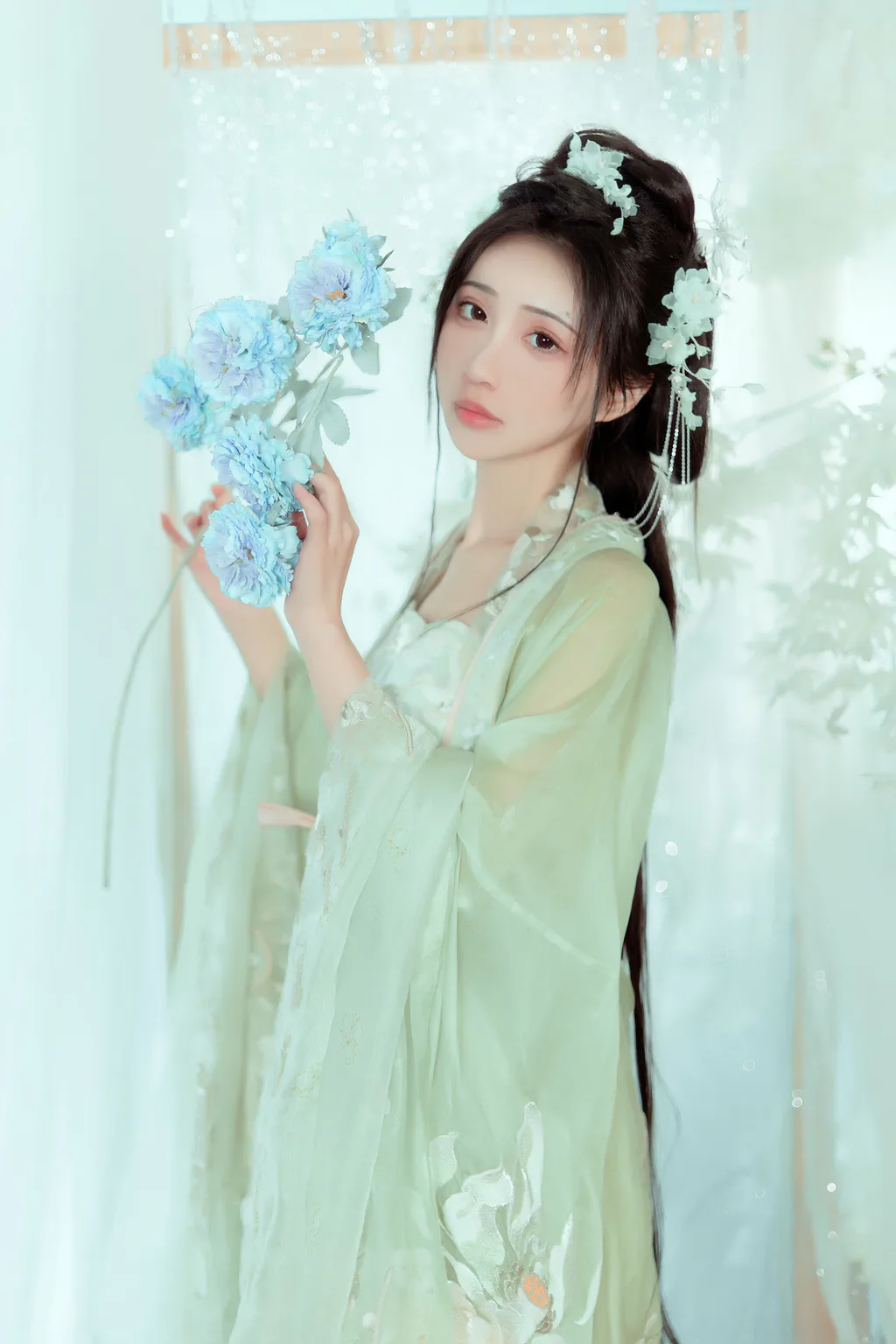 [YITUYU艺图语]2023.02.28 轻影 绮罗生的小苏苏[26+1P/222MB]-美图