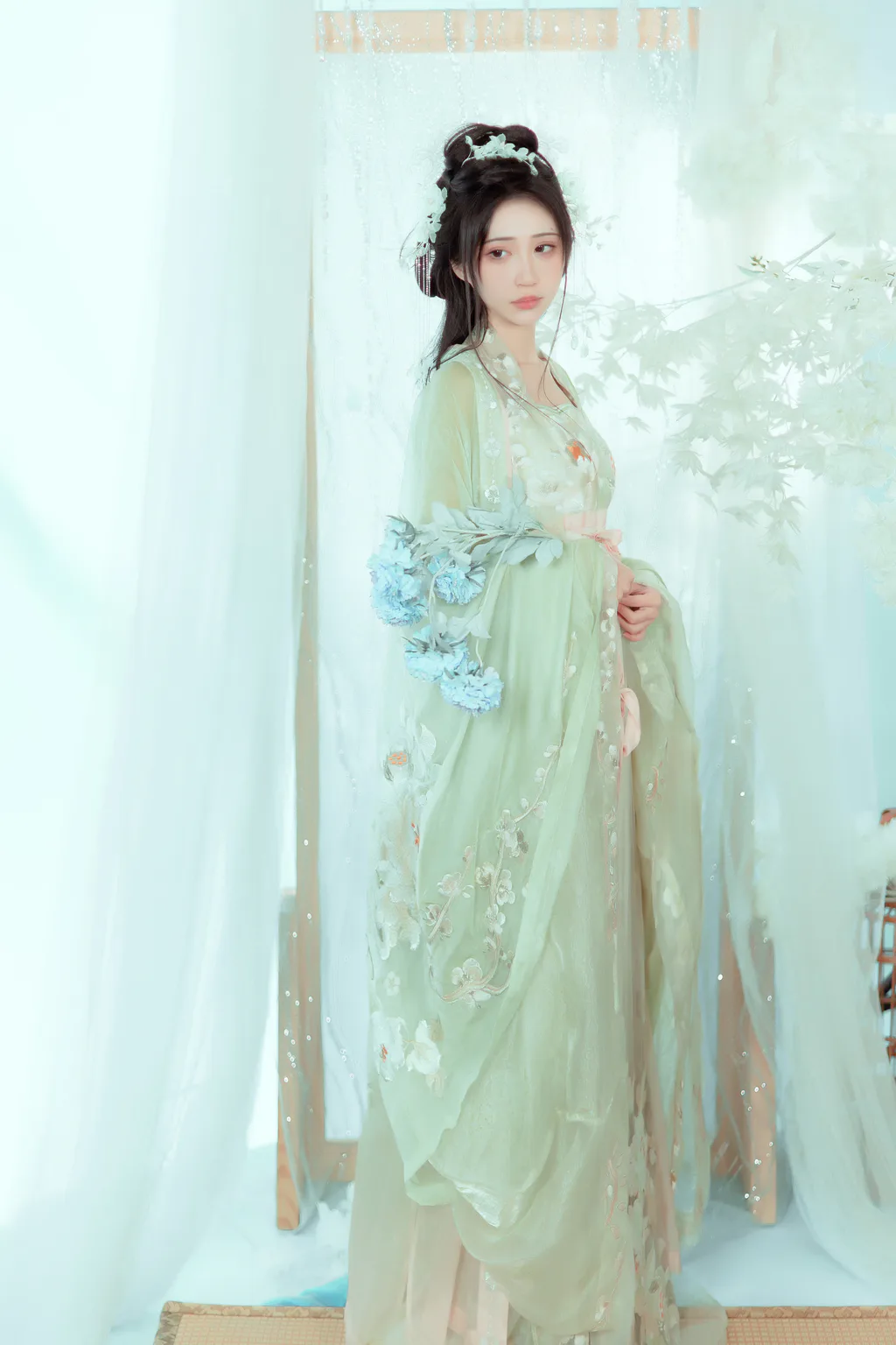 图片[4]-[YITUYU艺图语]2023.02.28 轻影 绮罗生的小苏苏[26+1P/222MB]-美图