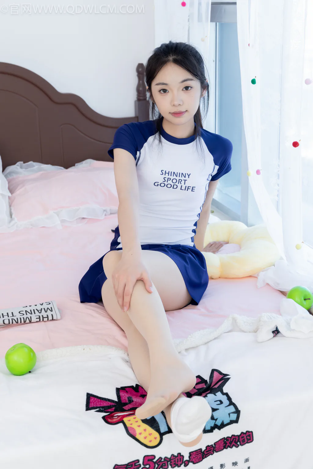 图片[3]-勿恋传媒 NO.2596 青提-帆布鞋、白棉袜、薄肉丝[139P/1V/3.91GB]-美图