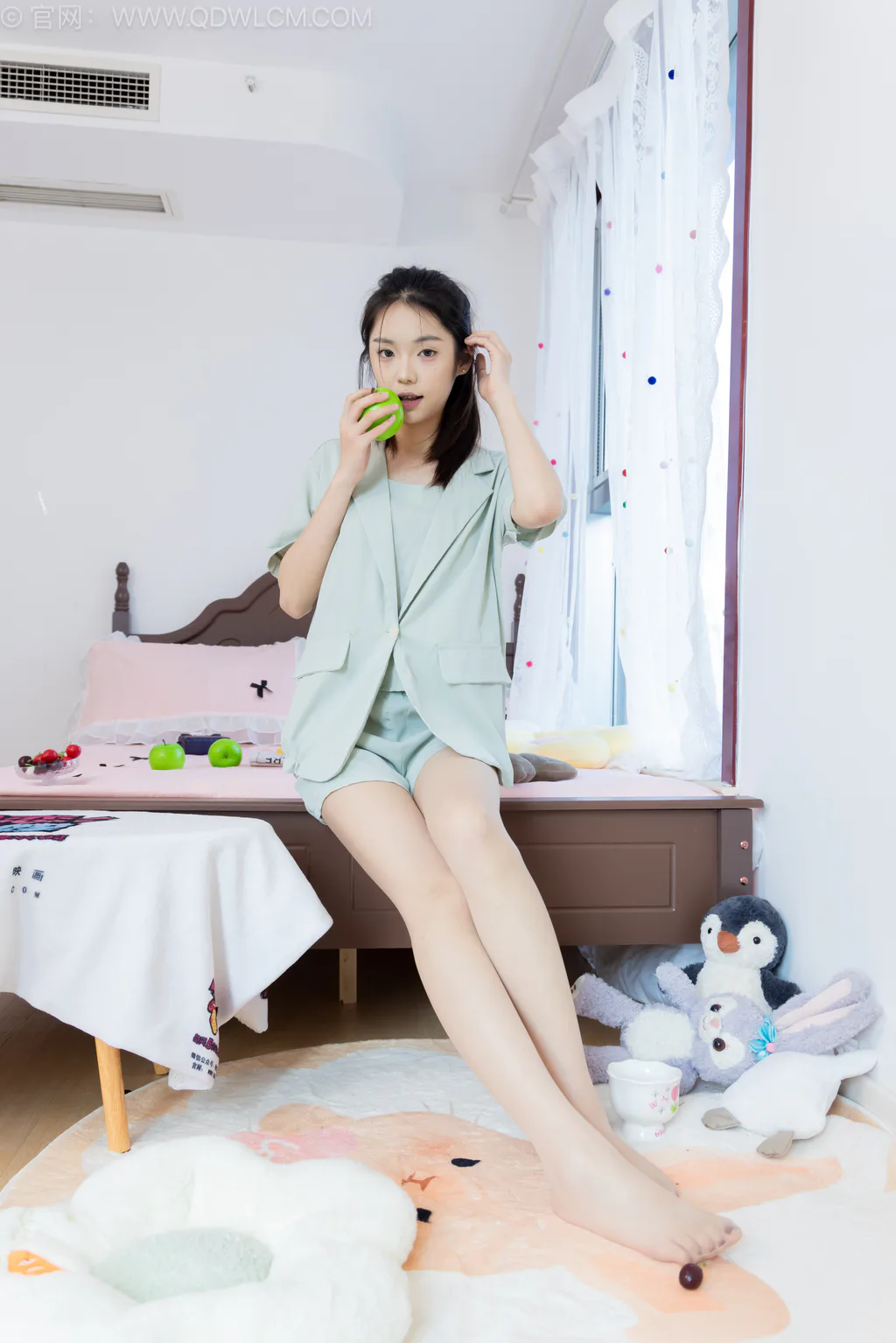 图片[4]-勿恋传媒 NO.2606 青提-三双高跟鞋、薄肉丝、裸足[154P/1V/6.56GB]-美图