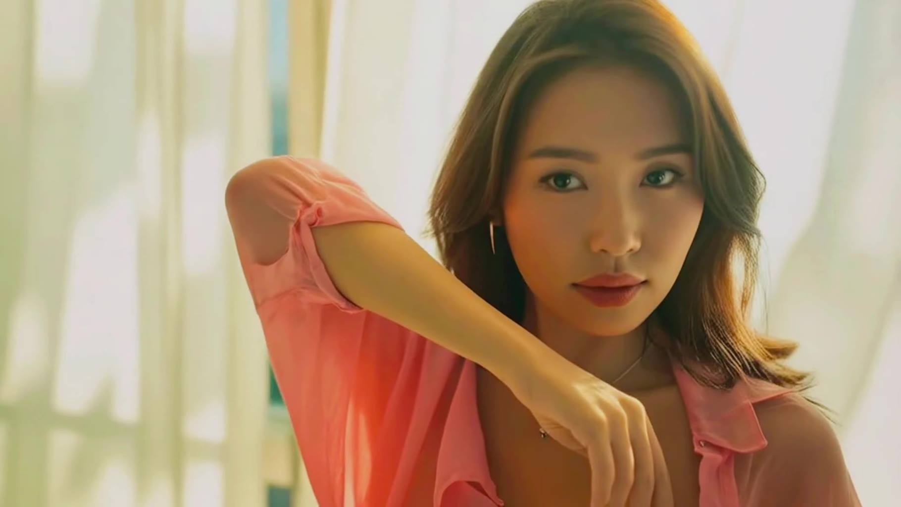 图片[4]-AI VIDEO 096 Wrapped in a pink shirt _ Chill Pop _ Official Music Video[4K/1V/278MB]-美图